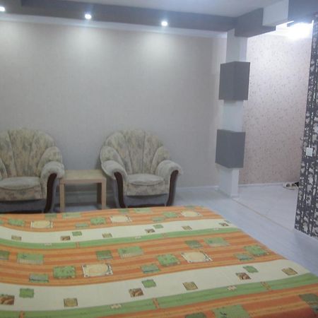 Apartamenti Posutocino Apartment Balti Bagian luar foto